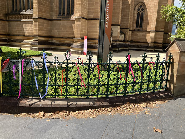 Loud_fence_ribbons_st_marys_sydney